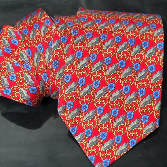 Givenchy Silk Tie Floral Designer Mens Necktie Neckwear Red Psychedelic Paisley - Picture 1 of 5